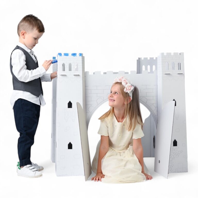 Château fort en carton à colorier pour enfant, aire de jeu princesse et chevalier DIY, activité créative de construction et de jeu de rôle.